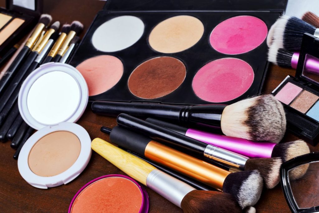 The Bridal Makeup Kit: 33 Must-Haves You Need To Pack 