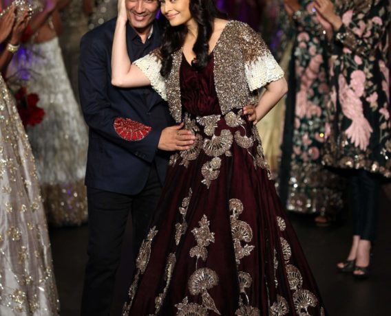 manish malhotra bridal lehenga 2018