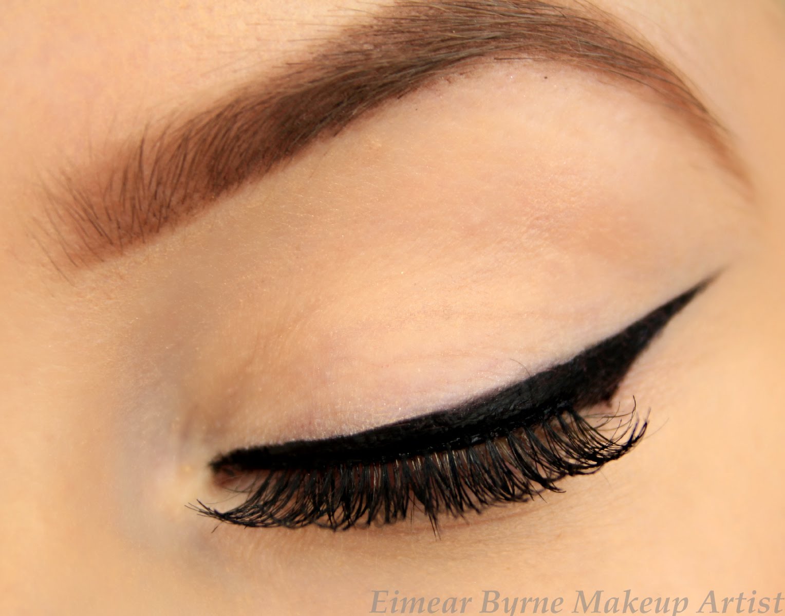 winged eyemakeup