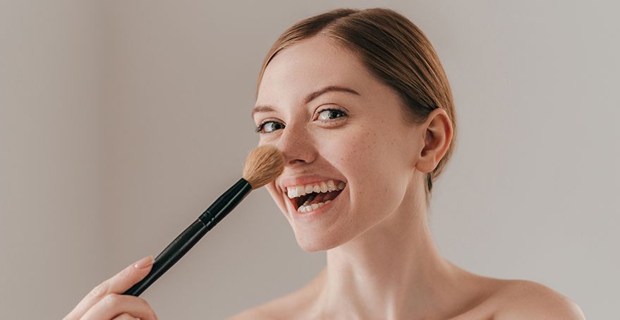 Switching to Hypoallergenic Makeup in 5 Easy Steps