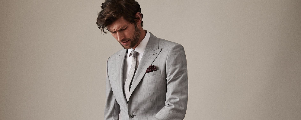 Men – This is Your Only Valentine’s Day Dressing Guide