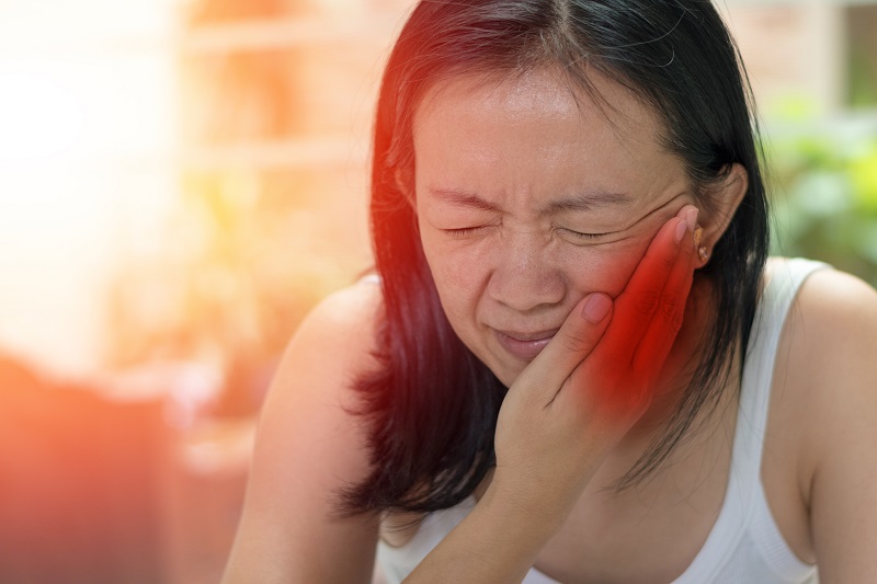 5 Exercises to Get Rid of TMJ Pain Instantly