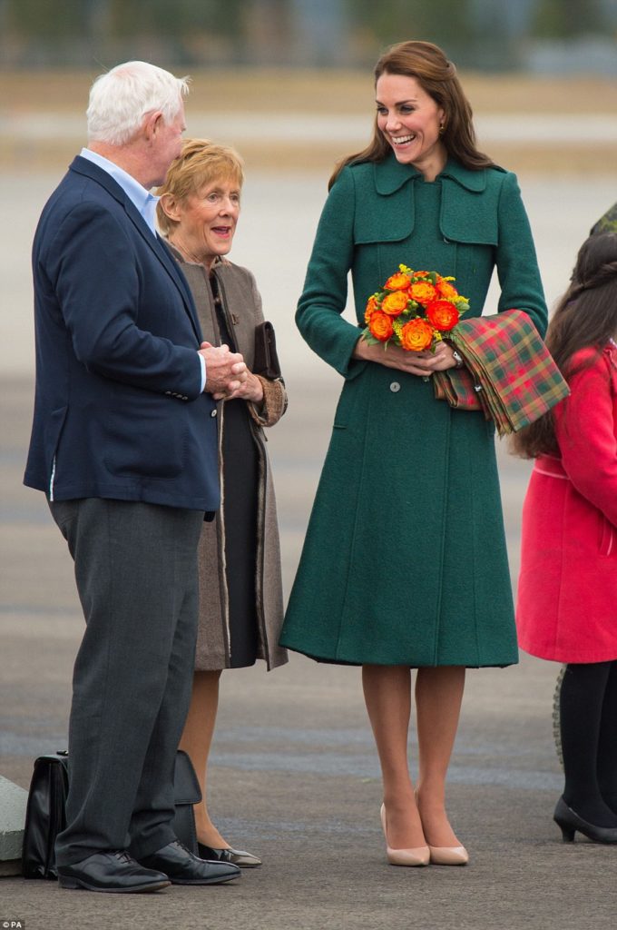 bright emerald green dress 