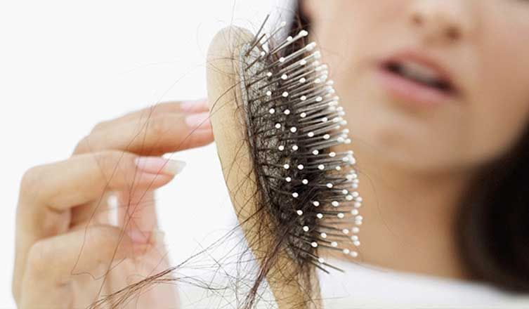 Natural Tips to Reduce Hair Fall