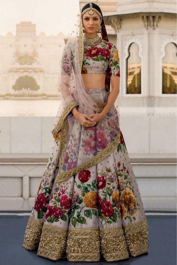 lehnga brocade sabhyasachi lehngaas