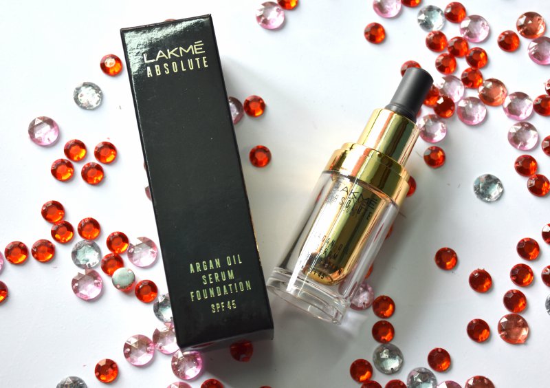 Lakme-Absolute-Argan-Oil-Serum-Foundation-Review-Box