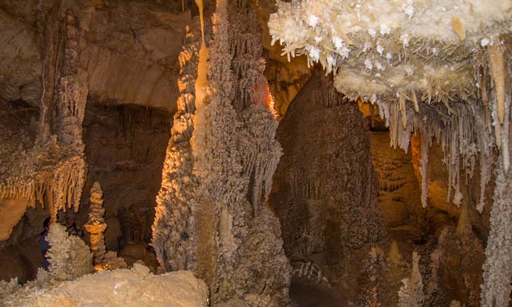 04a 721 Crystal Palace Caverns of Sonora