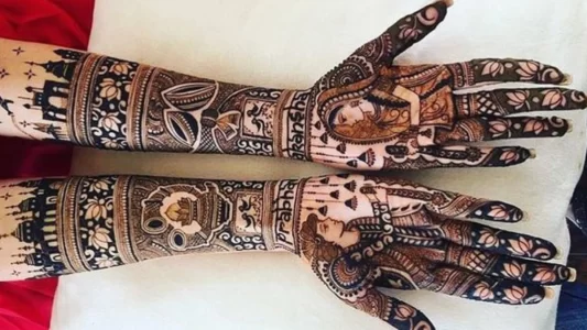 Varmala Ceremony Inspired Mehndi Designs