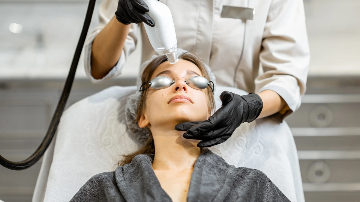 Heres What You Need To Know Before Getting Laser Resurfacing For Better Skin